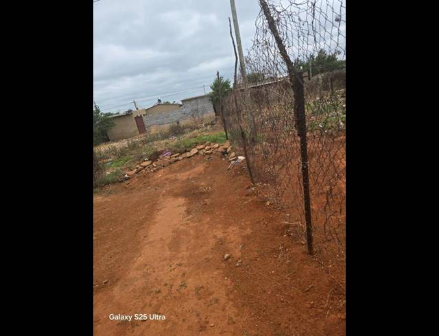 2 BEDROOM HOUSE FOR SALE IN LEHAE